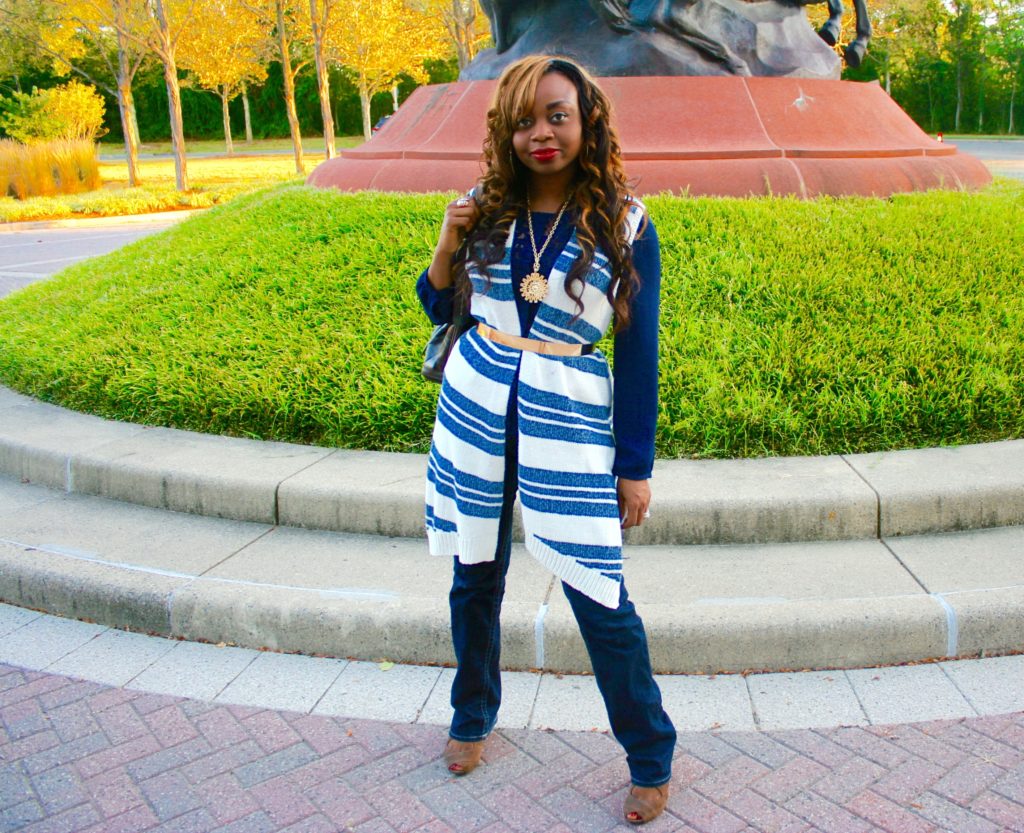 Striped Sleeveless Sweater & Jeans4