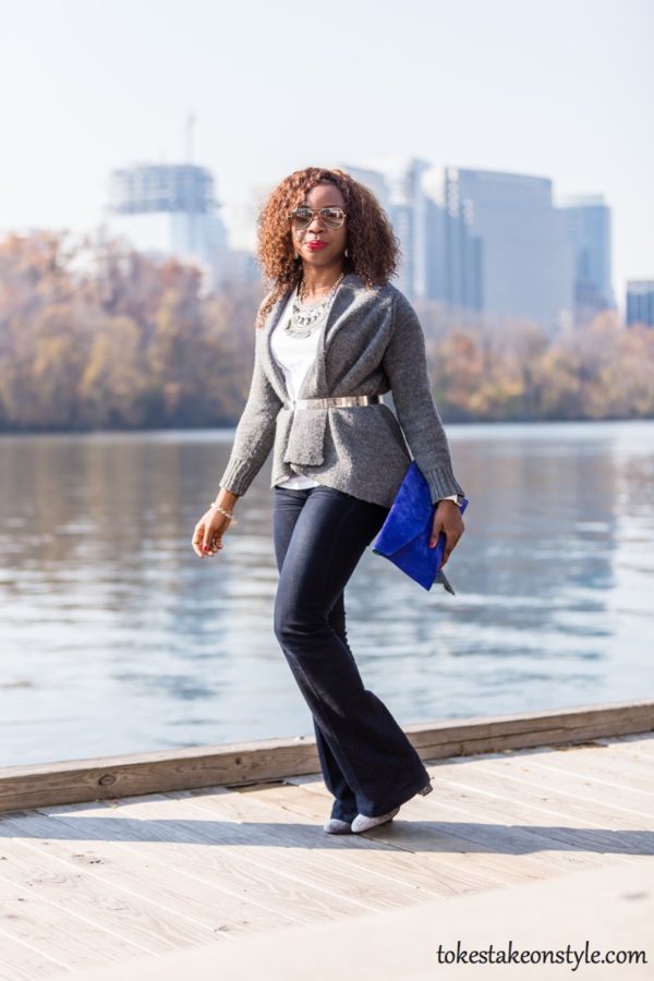 cute-thanksgiving-outfit-jeans-sweater