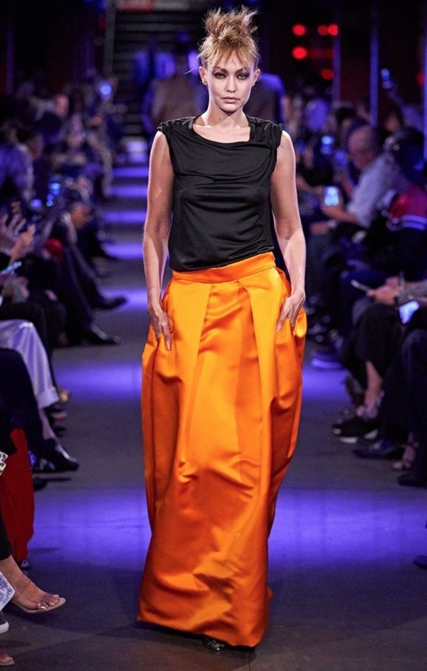 wearable-summer-2020-fashion-trends-neon-orange-tom-ford-maxi-skirt